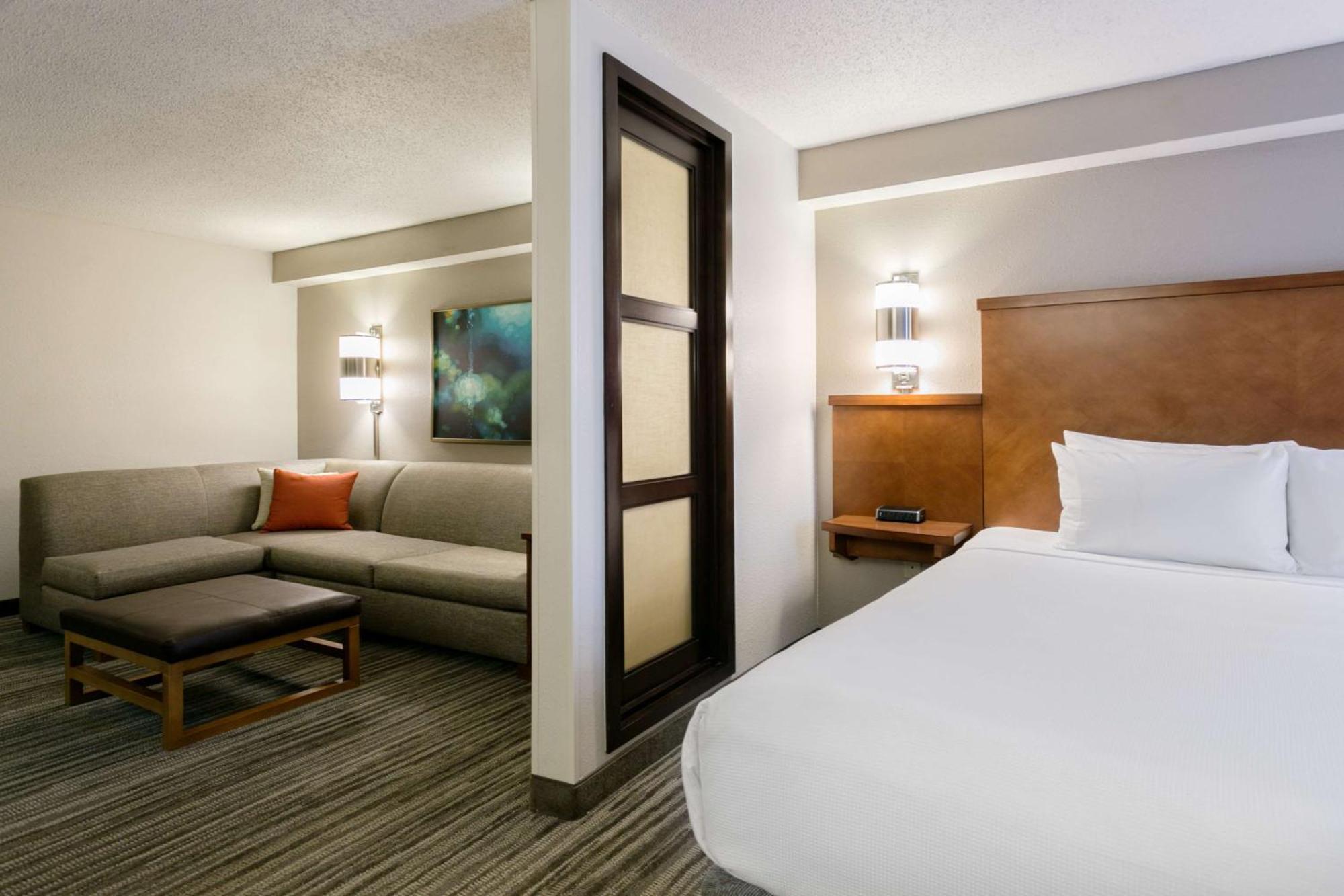 Hyatt Place Nashville Cool Springs 3*