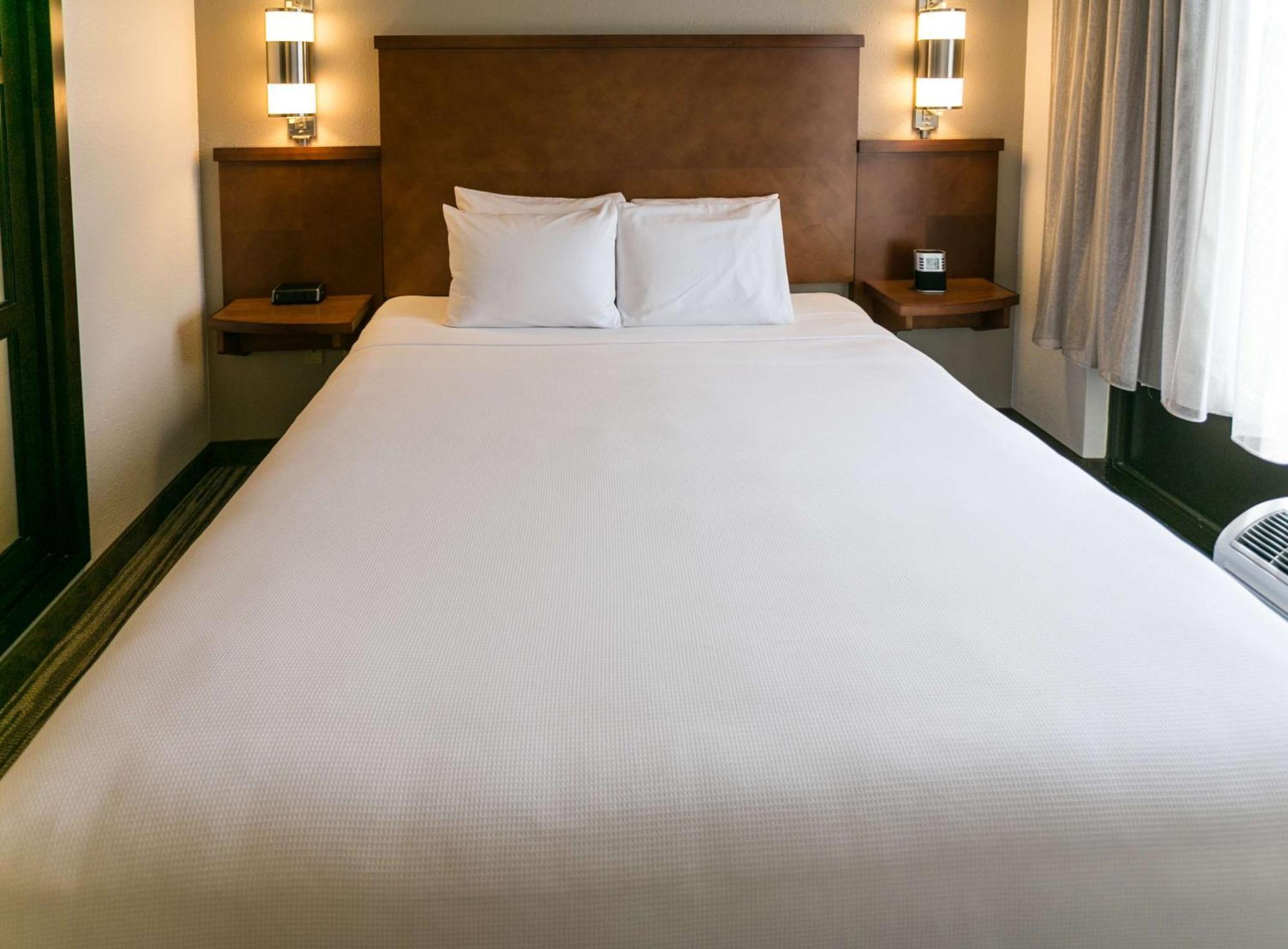 Hyatt Place Nashville Cool Springs Hotel